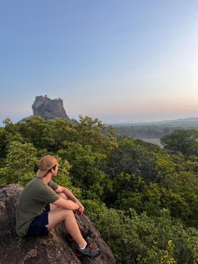 Sigiriya Village Home Stay Luaran gambar